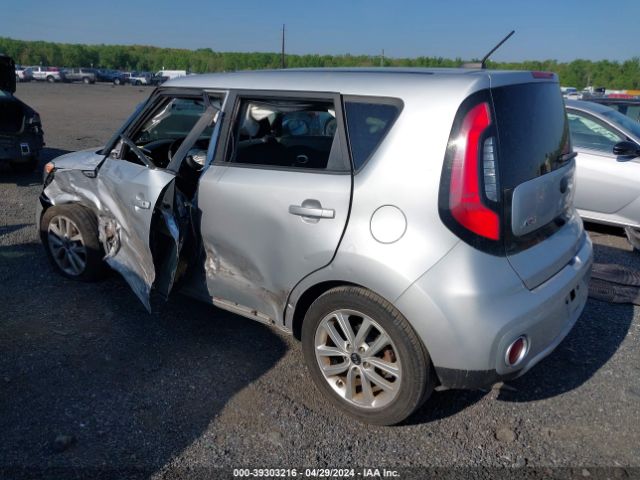 Photo 2 VIN: KNDJP3A53J7607515 - KIA SOUL 