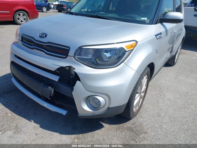 Photo 5 VIN: KNDJP3A53J7618062 - KIA SOUL 