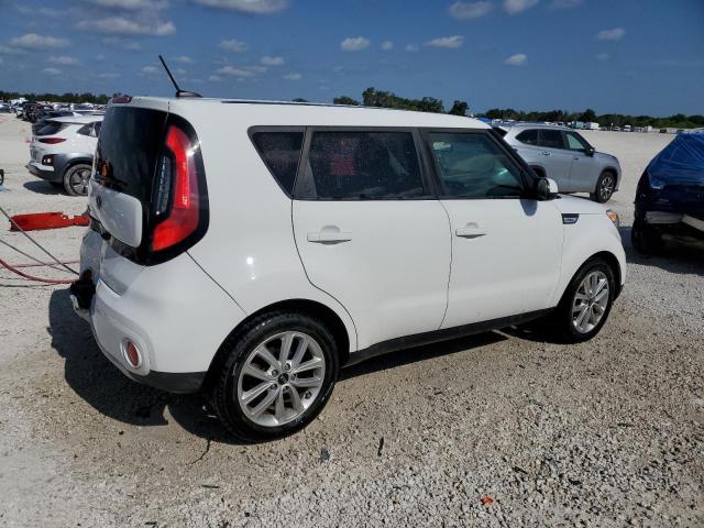 Photo 2 VIN: KNDJP3A53J7889932 - KIA SOUL + 