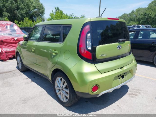 Photo 2 VIN: KNDJP3A53J7890904 - KIA SOUL 