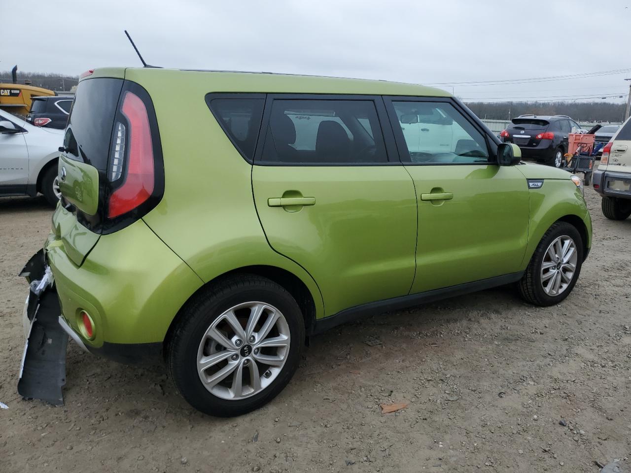 Photo 2 VIN: KNDJP3A53J7892572 - KIA SOUL 