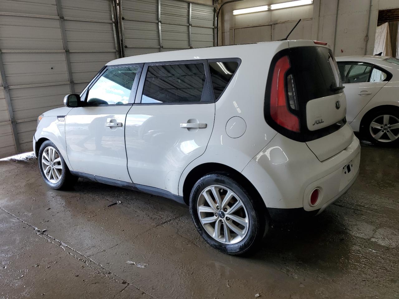 Photo 1 VIN: KNDJP3A53J7901562 - KIA SOUL 