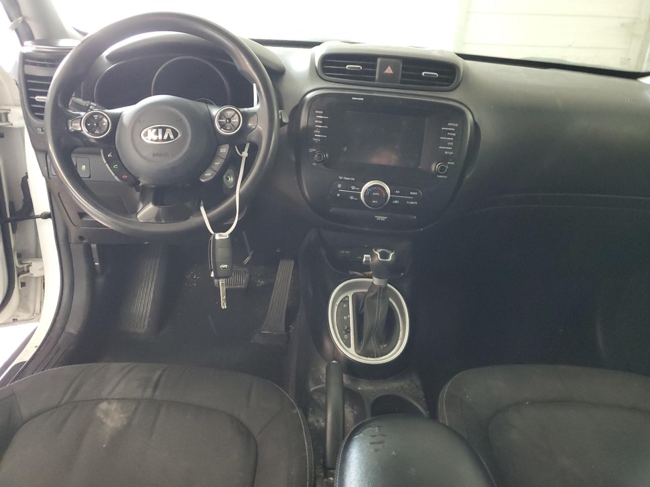 Photo 7 VIN: KNDJP3A53J7901562 - KIA SOUL 