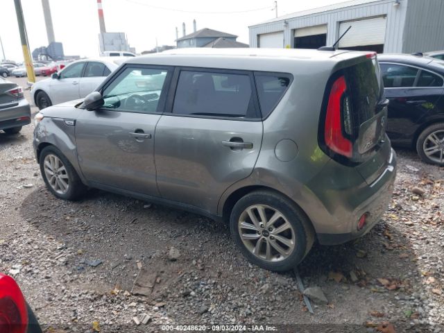 Photo 2 VIN: KNDJP3A53K7006199 - KIA SOUL 