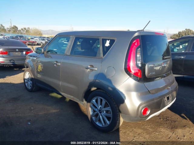 Photo 2 VIN: KNDJP3A53K7016537 - KIA SOUL 