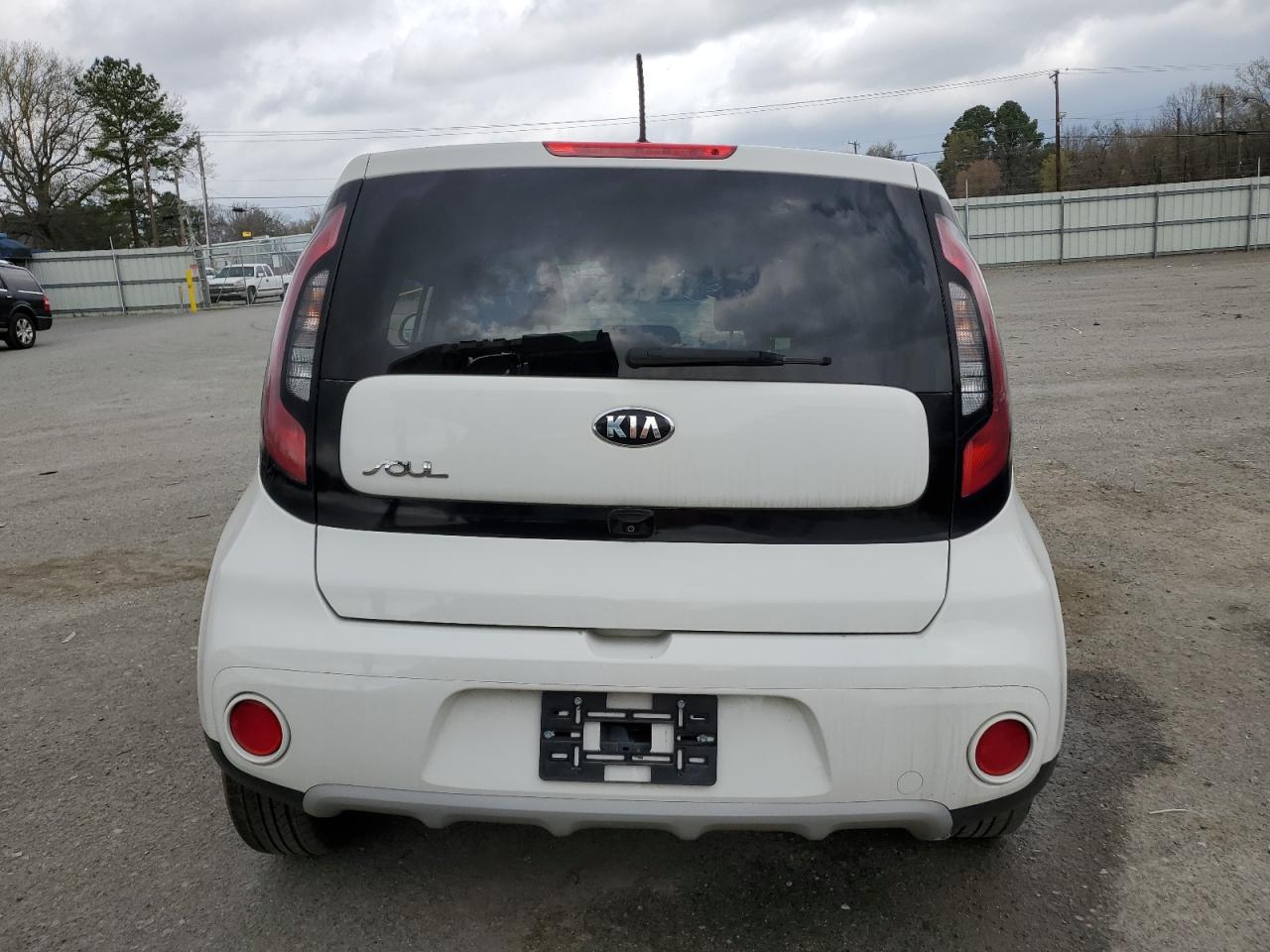 Photo 5 VIN: KNDJP3A53K7670809 - KIA SOUL 