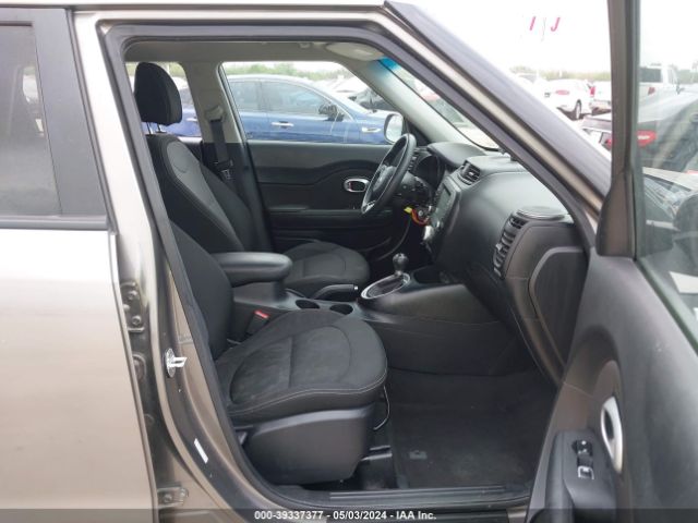 Photo 4 VIN: KNDJP3A53K7697184 - KIA SOUL 