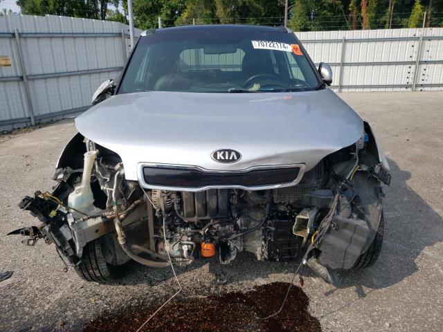 Photo 4 VIN: KNDJP3A54E7725465 - KIA SOUL + 