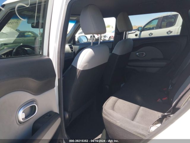 Photo 7 VIN: KNDJP3A54F7182801 - KIA SOUL 