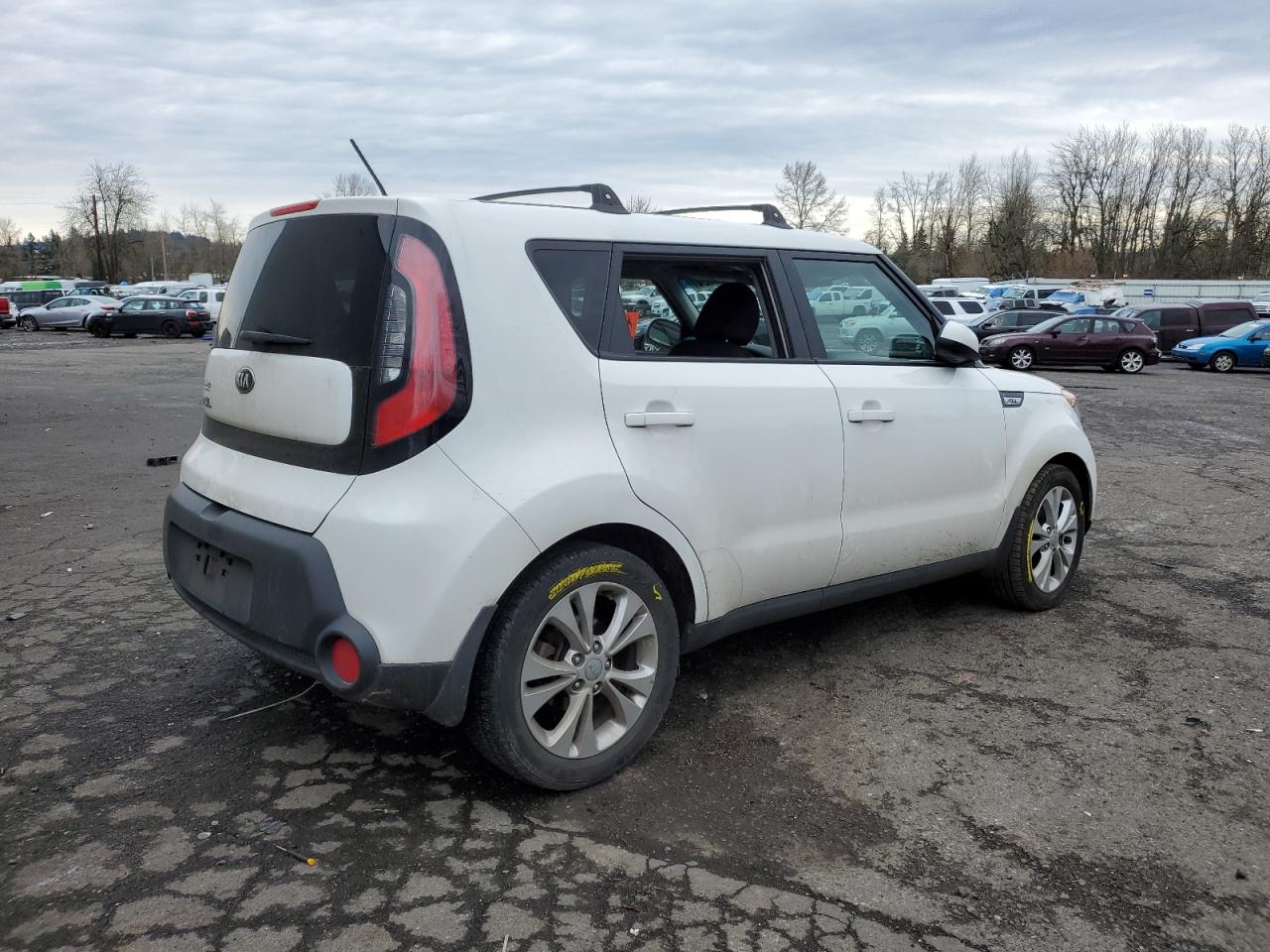 Photo 2 VIN: KNDJP3A54F7189490 - KIA SOUL 