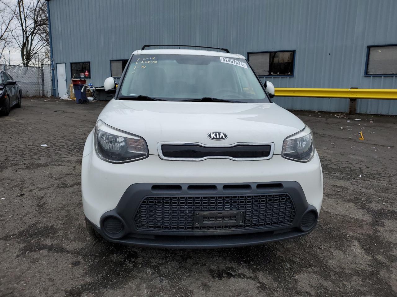 Photo 4 VIN: KNDJP3A54F7189490 - KIA SOUL 