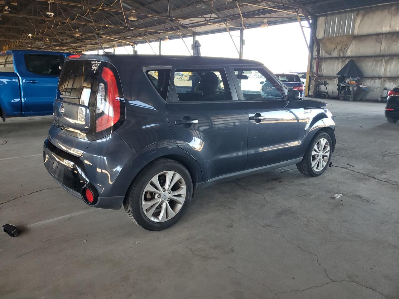 Photo 2 VIN: KNDJP3A54G7281622 - KIA SOUL 