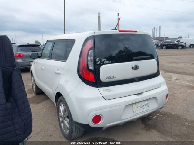 Photo 2 VIN: KNDJP3A54H7463239 - KIA SOUL 