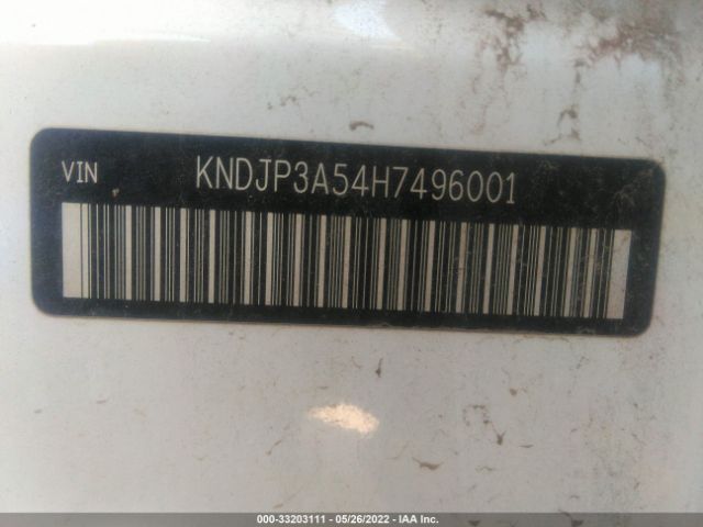 Photo 8 VIN: KNDJP3A54H7496001 - KIA SOUL 