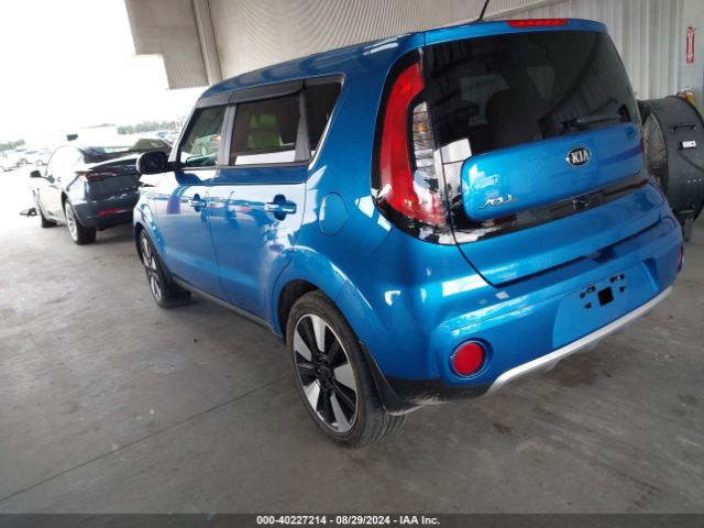 Photo 2 VIN: KNDJP3A54H7498430 - KIA SOUL 