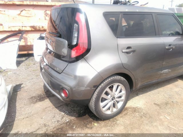 Photo 3 VIN: KNDJP3A54J7509013 - KIA SOUL 