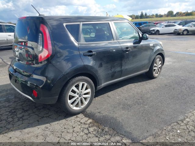 Photo 3 VIN: KNDJP3A54J7890930 - KIA SOUL 