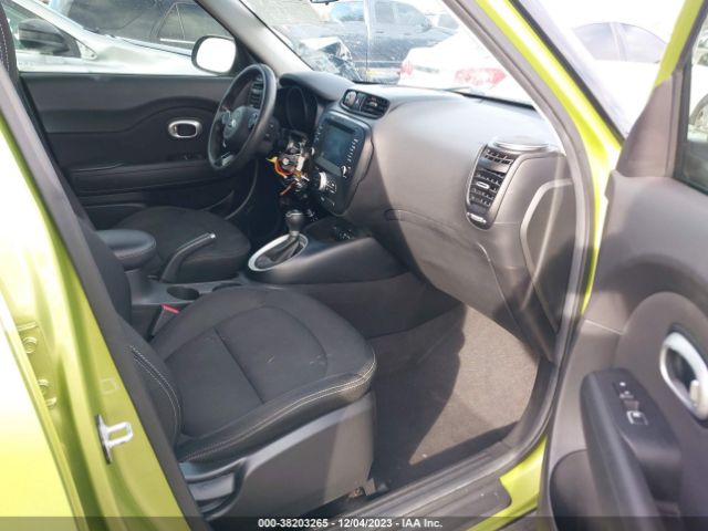 Photo 4 VIN: KNDJP3A54J7900470 - KIA SOUL 