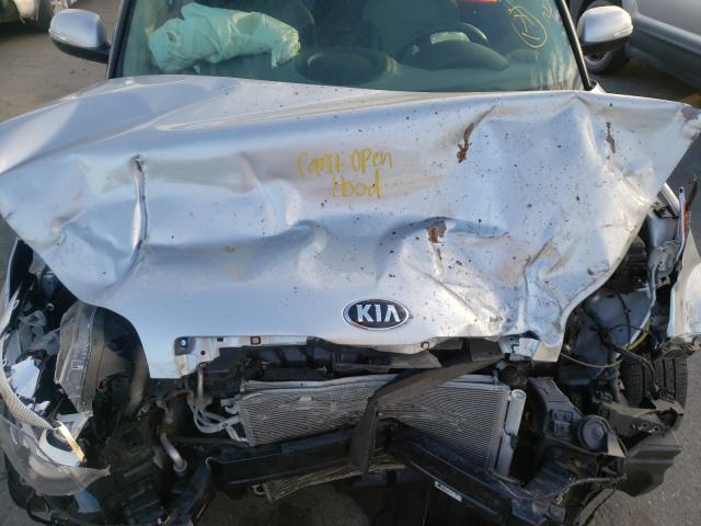 Photo 6 VIN: KNDJP3A54K7665246 - KIA SOUL + 