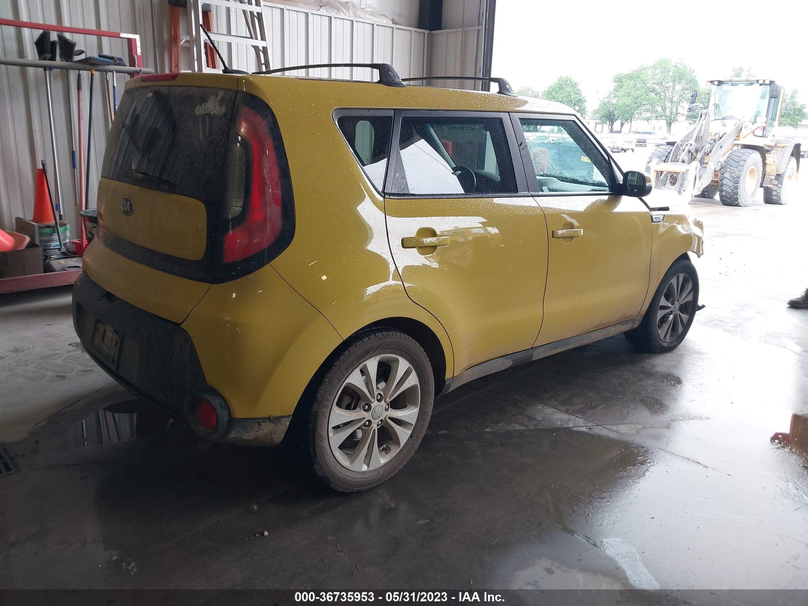 Photo 3 VIN: KNDJP3A55E7063203 - KIA SOUL 