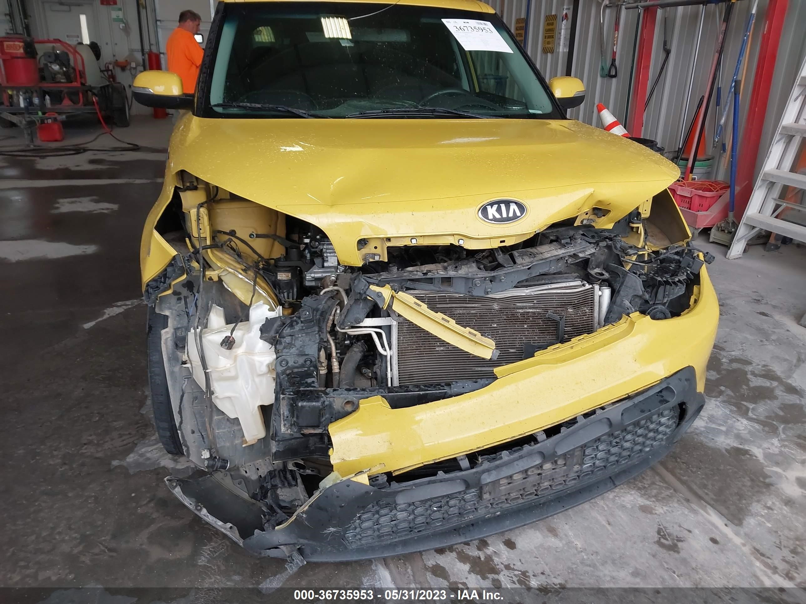 Photo 5 VIN: KNDJP3A55E7063203 - KIA SOUL 