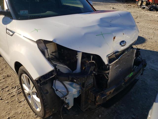 Photo 8 VIN: KNDJP3A55E7105045 - KIA SOUL + 