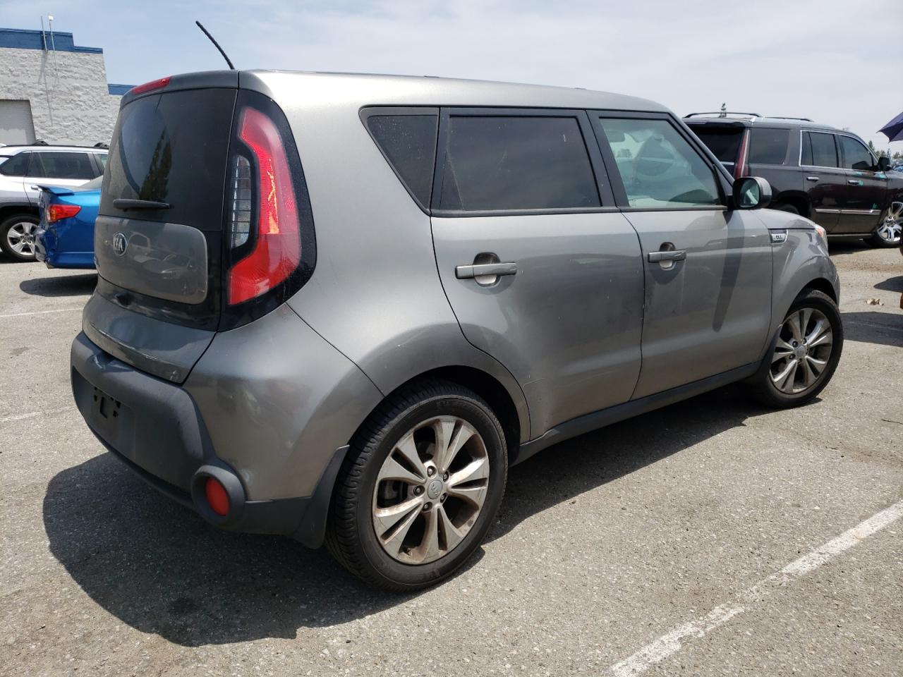 Photo 2 VIN: KNDJP3A55F7159480 - KIA SOUL 