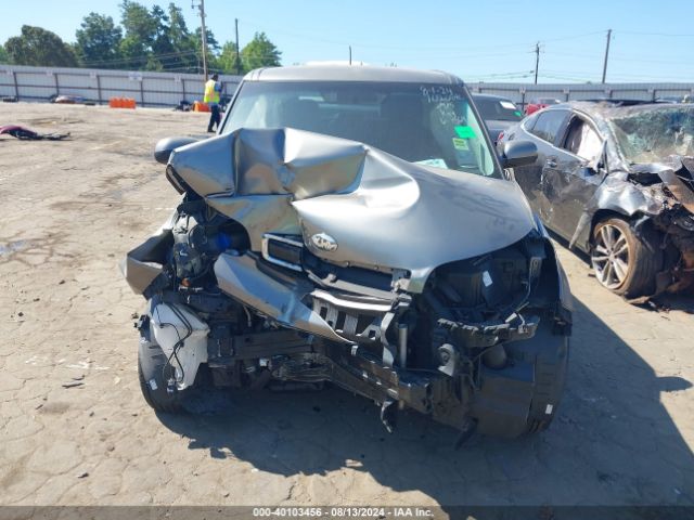 Photo 5 VIN: KNDJP3A55F7171564 - KIA SOUL 