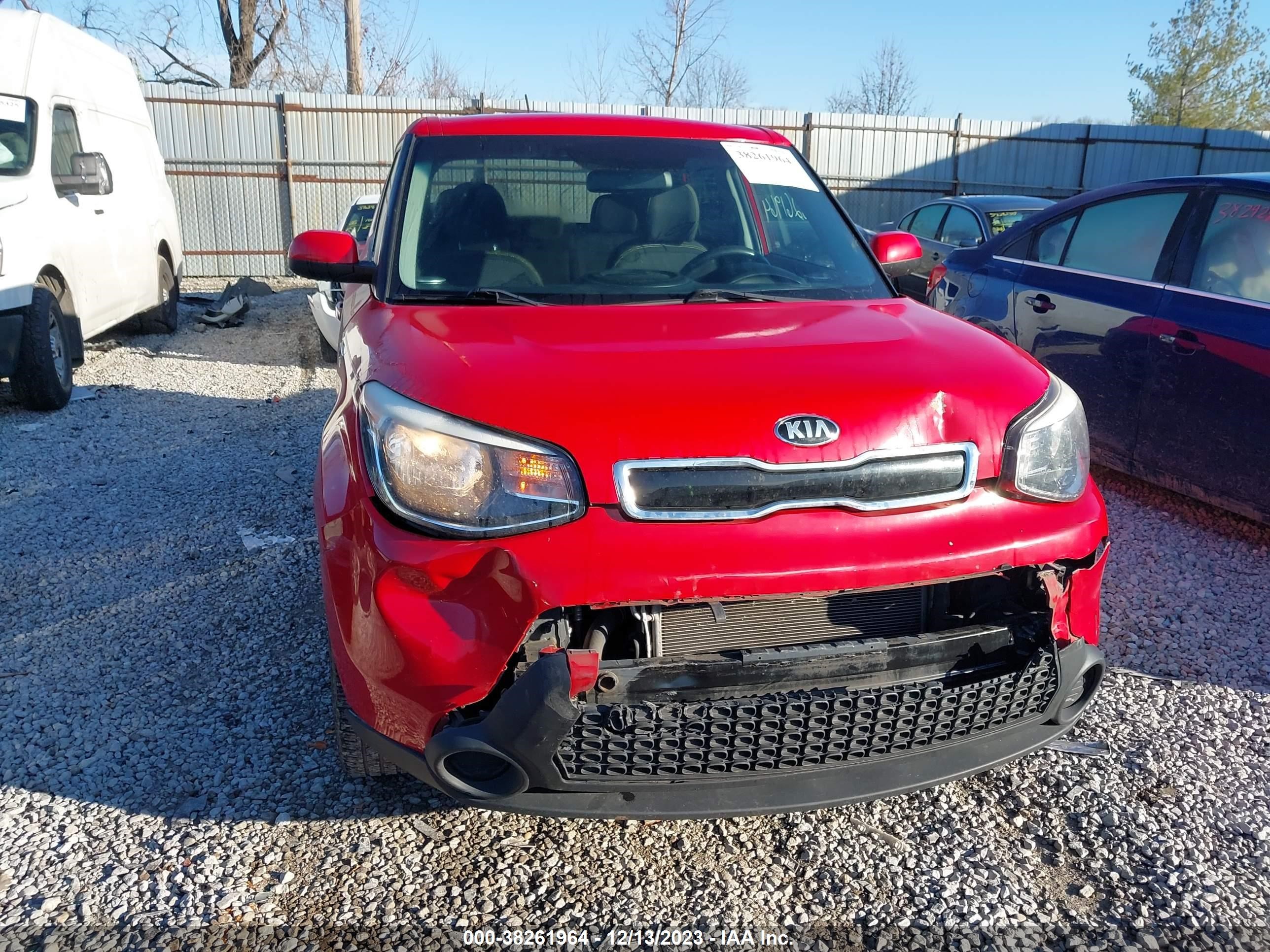 Photo 5 VIN: KNDJP3A55F7750375 - KIA SOUL 