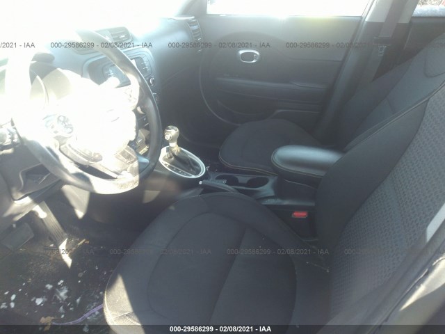 Photo 4 VIN: KNDJP3A55G7372009 - KIA SOUL 