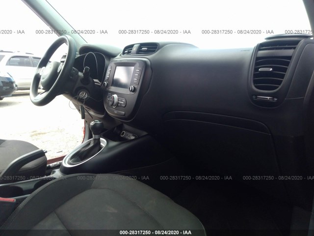 Photo 4 VIN: KNDJP3A55J7526175 - KIA SOUL 