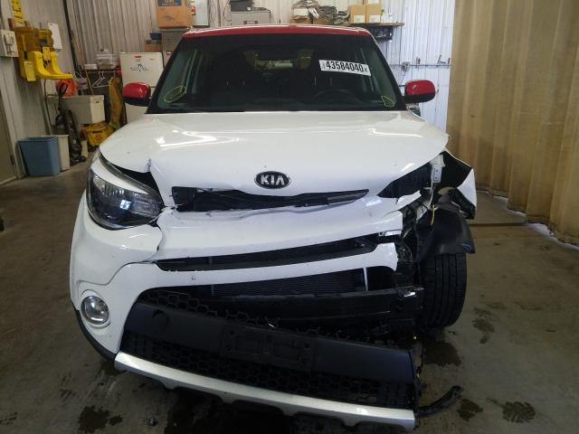 Photo 8 VIN: KNDJP3A55J7537726 - KIA SOUL 