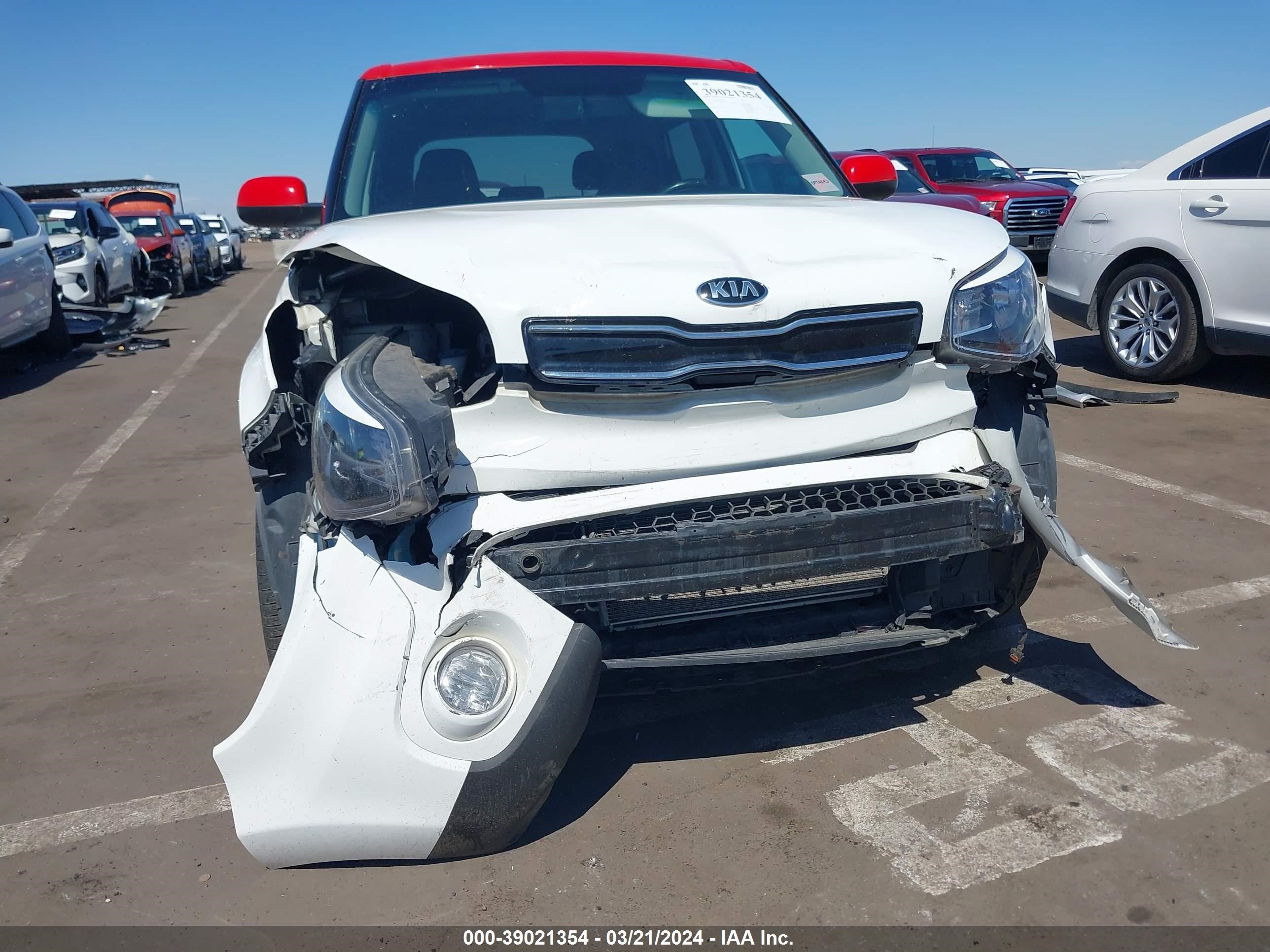 Photo 5 VIN: KNDJP3A55J7540111 - KIA SOUL 