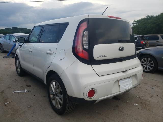 Photo 2 VIN: KNDJP3A55J7560990 - KIA SOUL + 