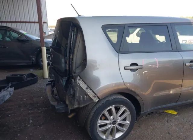 Photo 5 VIN: KNDJP3A55J7590426 - KIA SOUL 