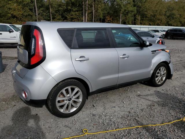 Photo 2 VIN: KNDJP3A55J7601652 - KIA SOUL 