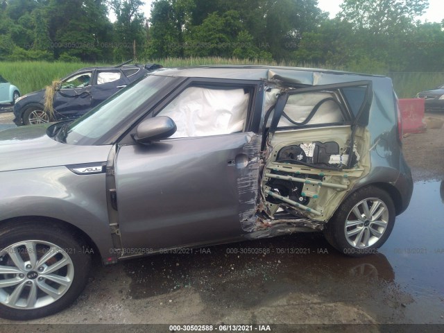 Photo 5 VIN: KNDJP3A55J7603367 - KIA SOUL 