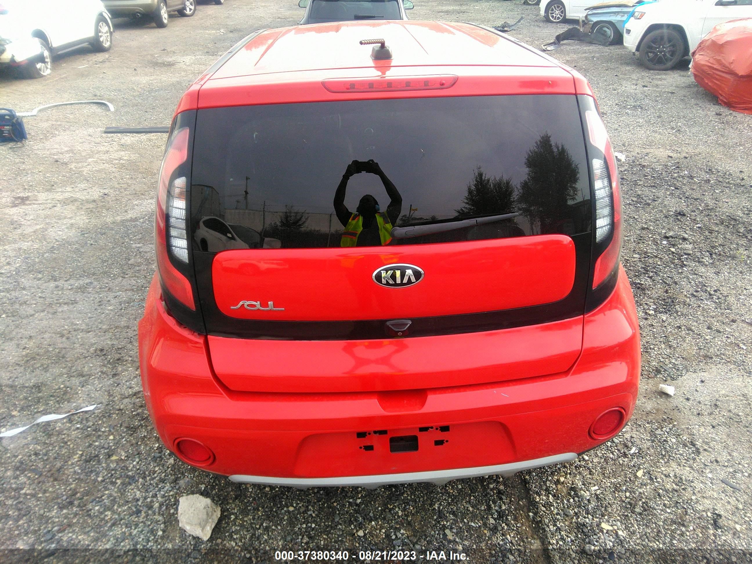 Photo 14 VIN: KNDJP3A55K7000713 - KIA SOUL 