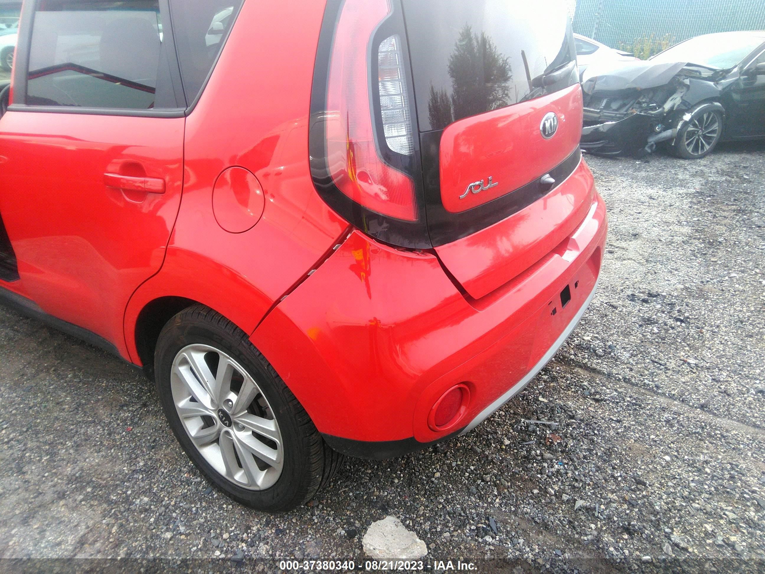 Photo 5 VIN: KNDJP3A55K7000713 - KIA SOUL 