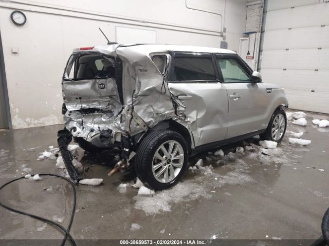 Photo 3 VIN: KNDJP3A55K7008195 - KIA SOUL 