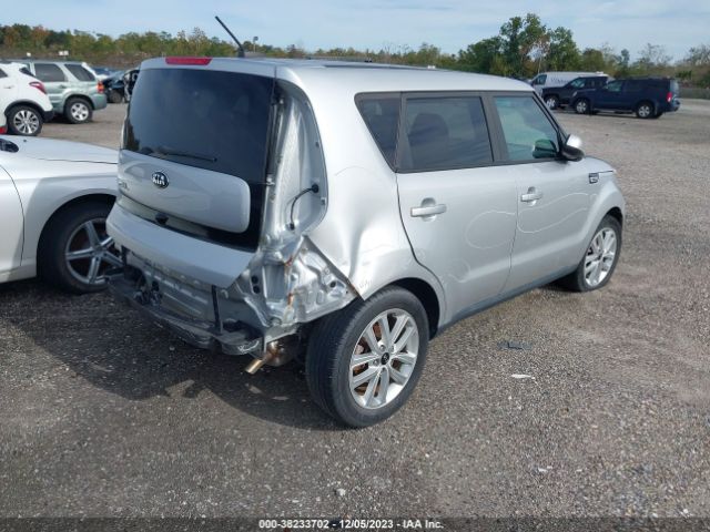 Photo 3 VIN: KNDJP3A55K7660976 - KIA SOUL 