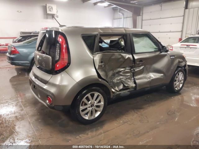 Photo 3 VIN: KNDJP3A55K7697171 - KIA SOUL 