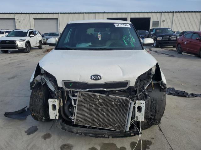 Photo 4 VIN: KNDJP3A56F7117822 - KIA SOUL 