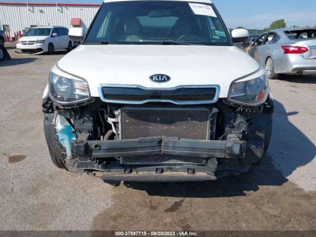 Photo 5 VIN: KNDJP3A56F7143515 - KIA SOUL 