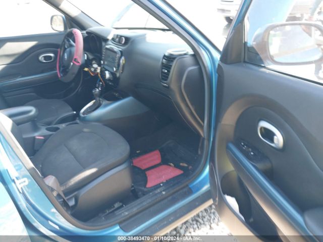 Photo 4 VIN: KNDJP3A56F7149122 - KIA SOUL 