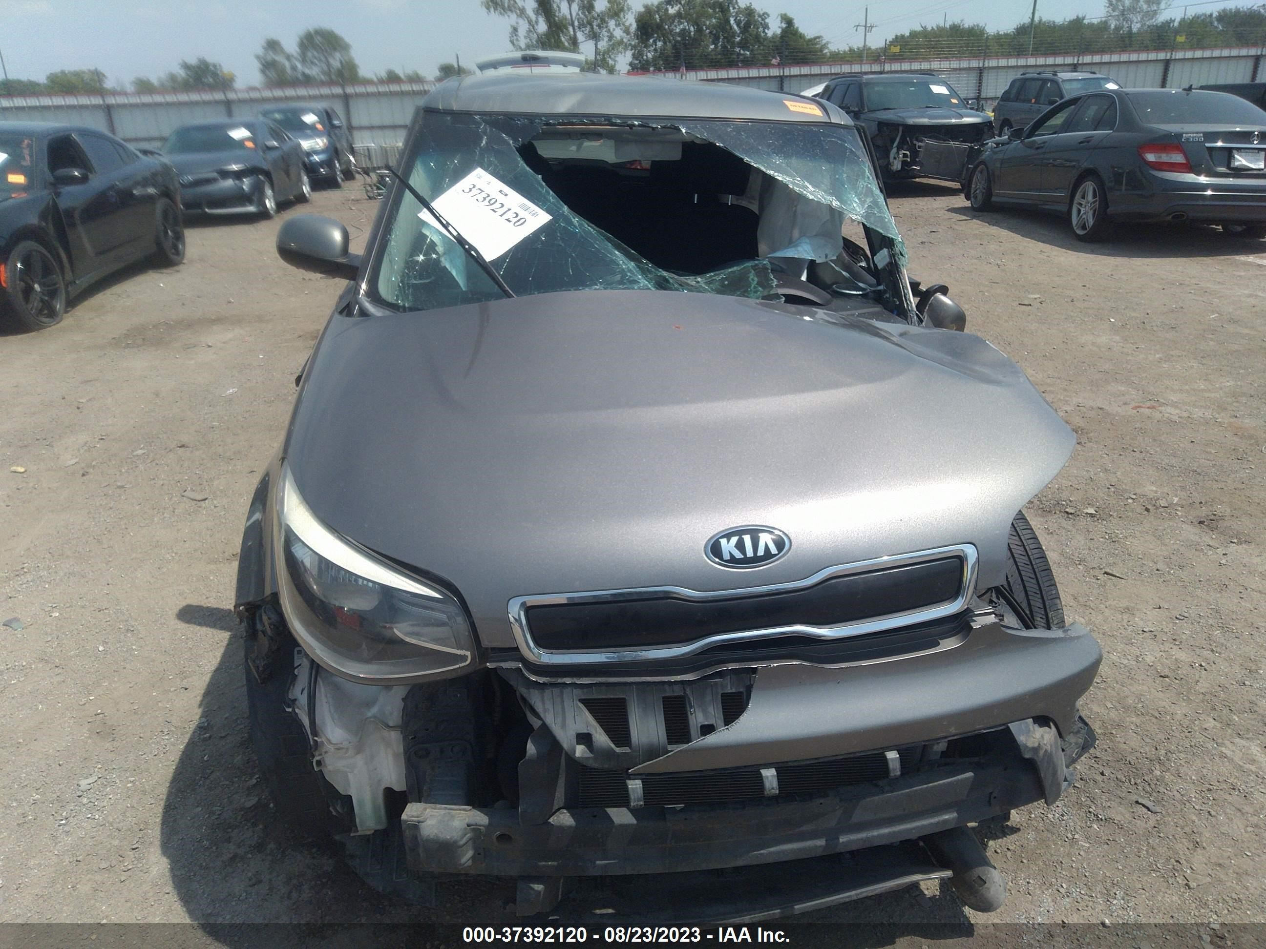 Photo 11 VIN: KNDJP3A56F7186073 - KIA SOUL 