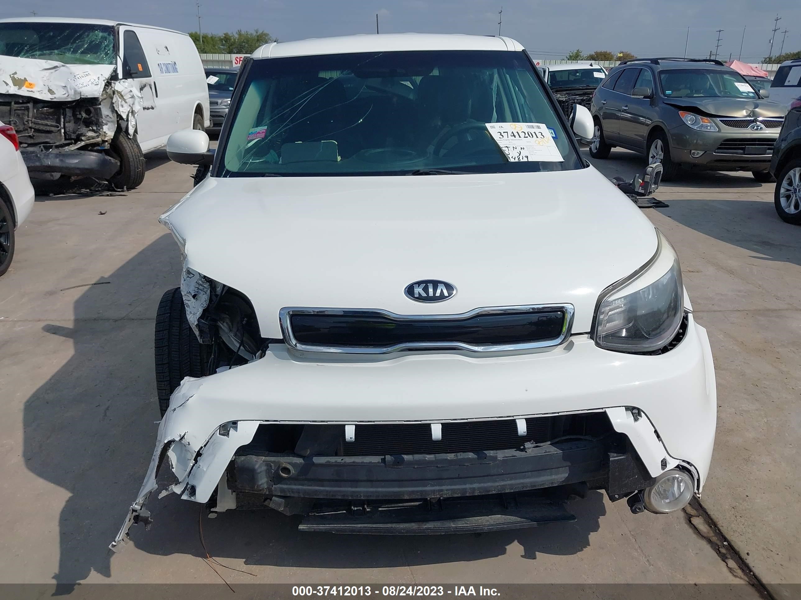 Photo 10 VIN: KNDJP3A56G7325894 - KIA SOUL 