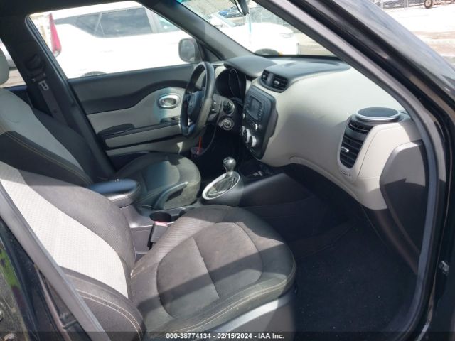 Photo 4 VIN: KNDJP3A56G7365019 - KIA SOUL 