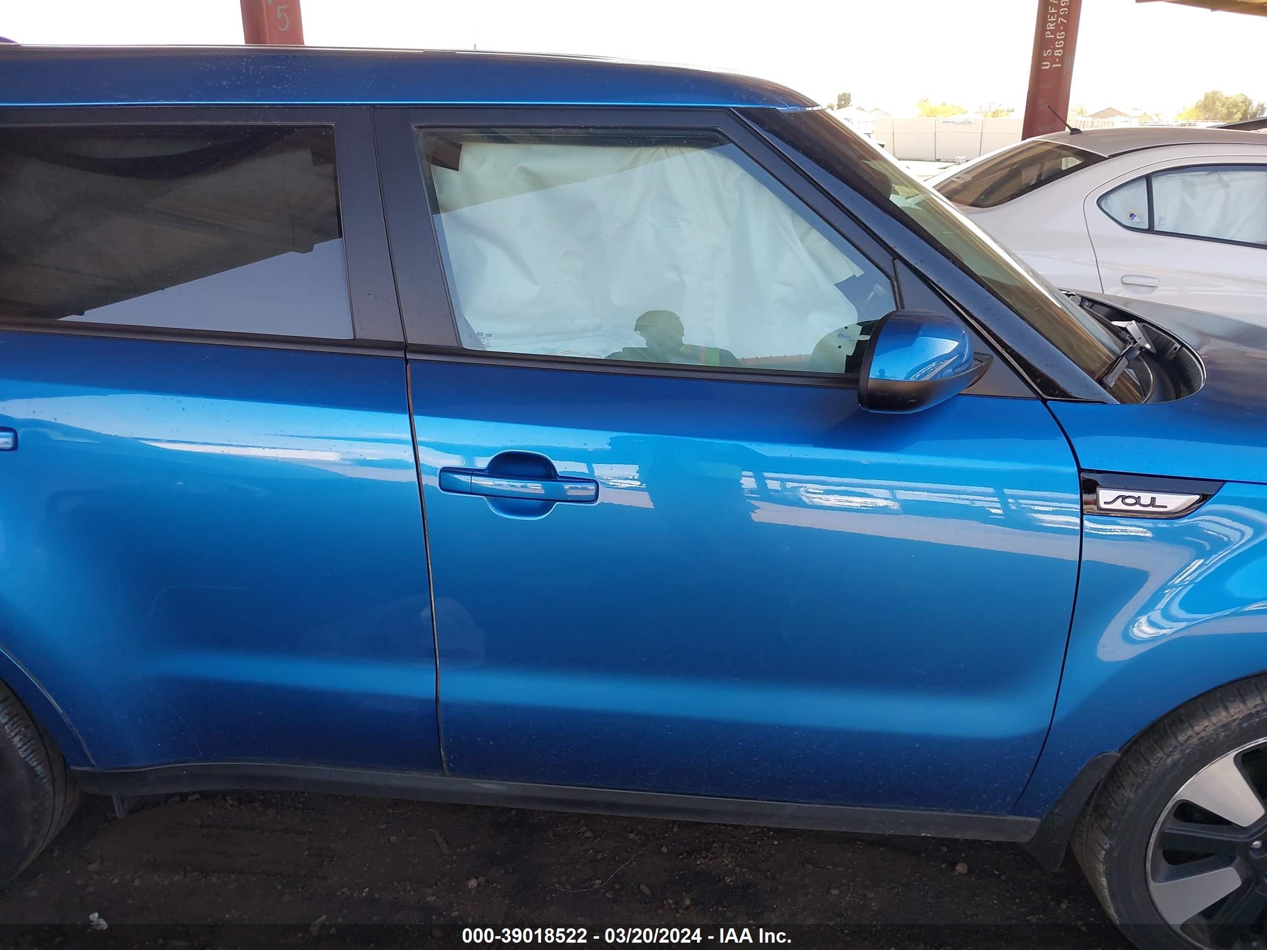 Photo 12 VIN: KNDJP3A56H7414480 - KIA SOUL 