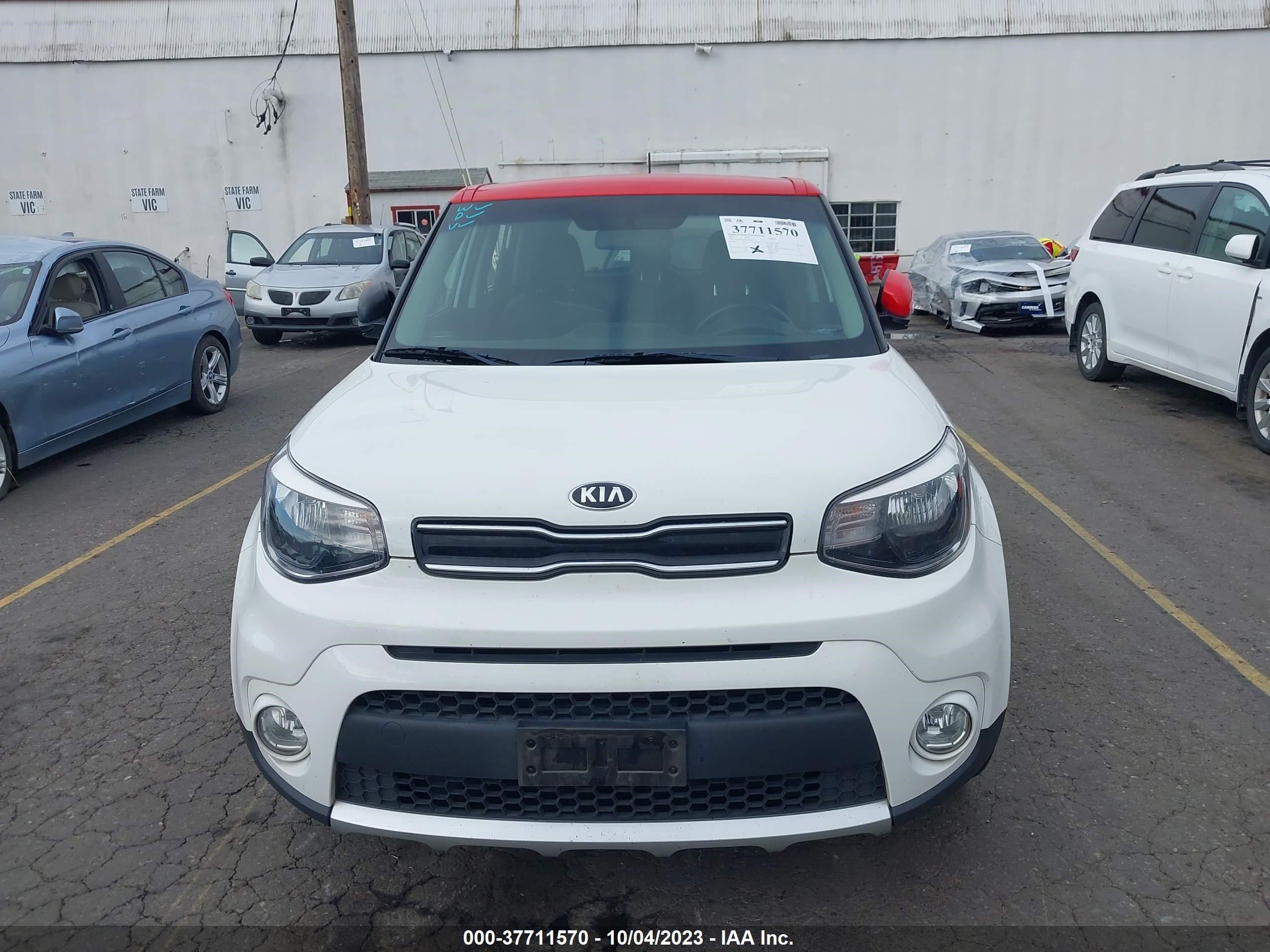 Photo 11 VIN: KNDJP3A56H7440299 - KIA SOUL 